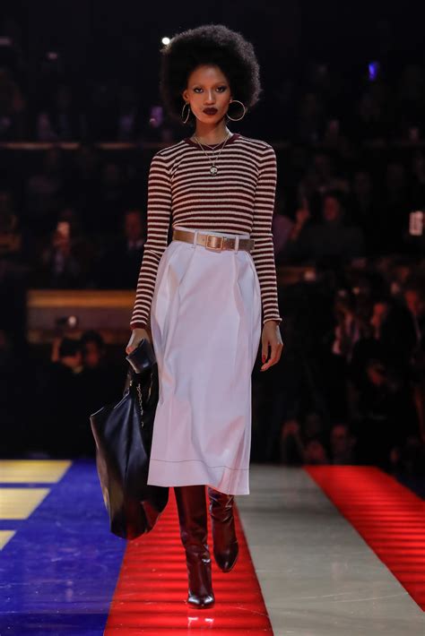 tommy hilfiger show zendaya.